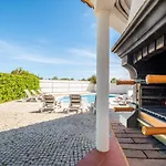 Willa Bermudas - Moradia Tranquila Com Piscina Aquecivel E Bbq Em Albufeira