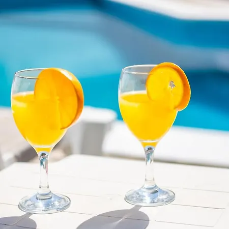 Bermudas By Algarve Vacation Villa *