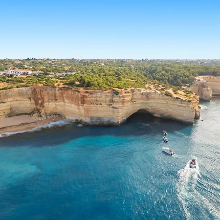 Bermudas - Moradia Tranquila Com Piscina Aquecivel E Bbq Em * Albufeira