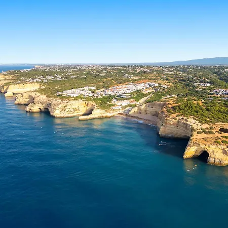 Bermudas - Moradia Tranquila Com Piscina Aquecivel E Bbq Em * Albufeira