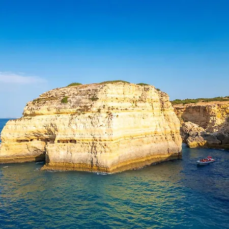 Bermudas - Moradia Tranquila Com Piscina Aquecivel E Bbq Em Albufeira