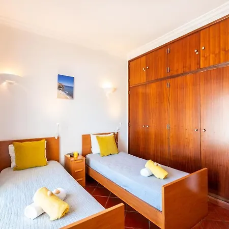 Bermudas By Algarve Vacation Villa *